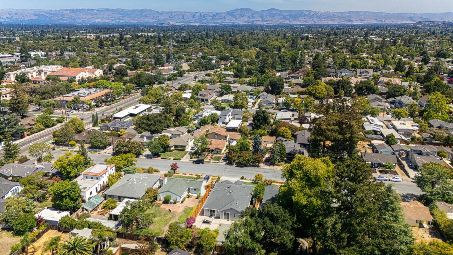 Detail Gallery Image 52 of 54 For 15571 Linda Ave, Los Gatos,  CA 95032 - 4 Beds | 2/1 Baths