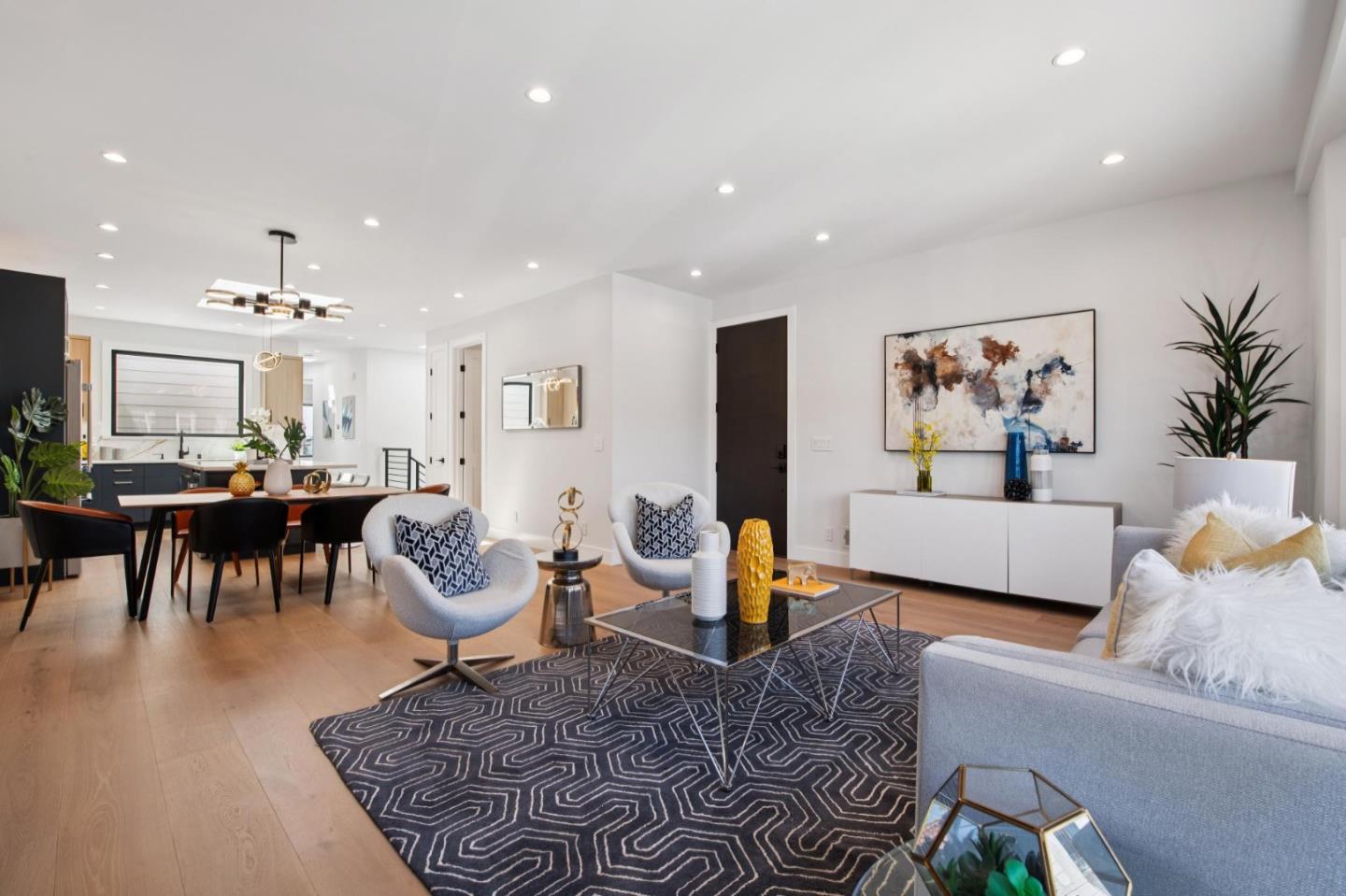 Detail Gallery Image 15 of 72 For 2363 31st Ave, San Francisco,  CA 94116 - 5 Beds | 4 Baths