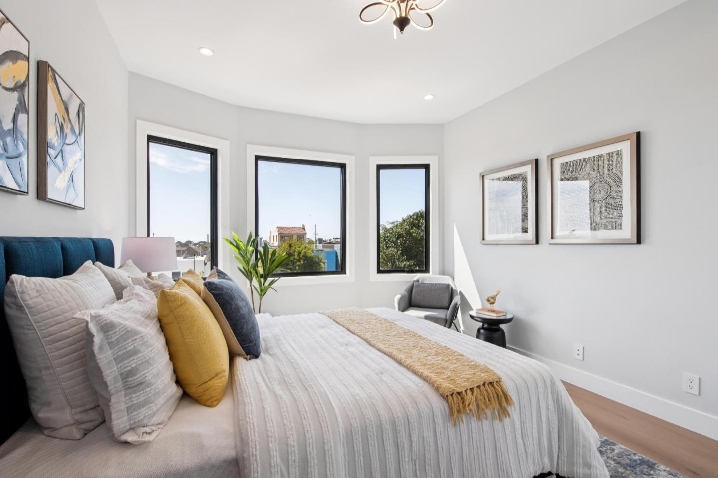 Detail Gallery Image 30 of 72 For 2363 31st Ave, San Francisco,  CA 94116 - 5 Beds | 4 Baths