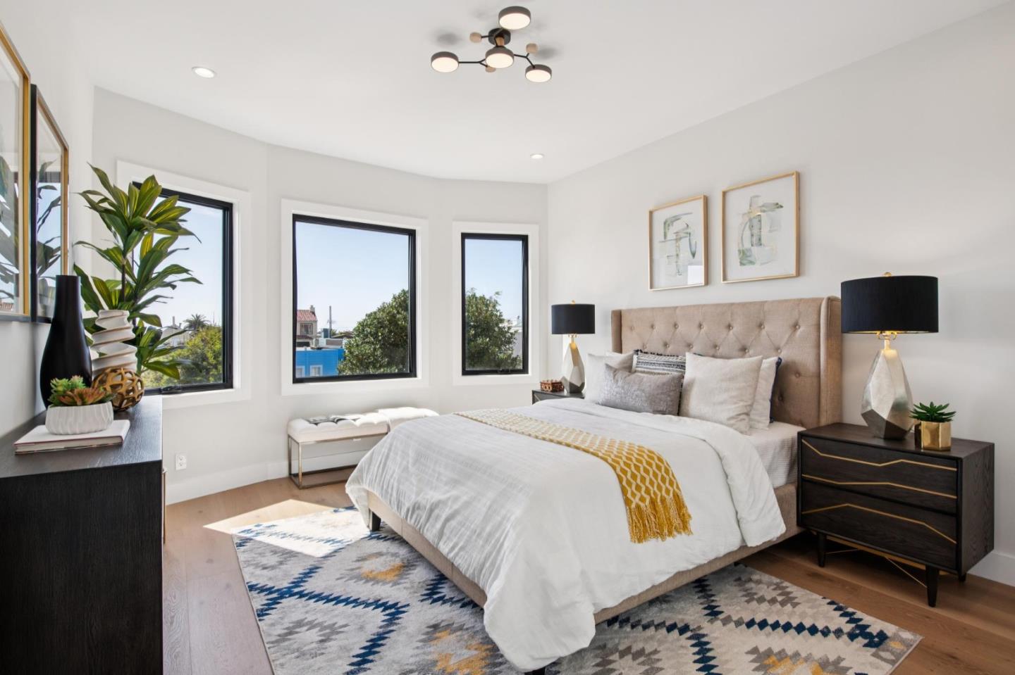 Detail Gallery Image 32 of 72 For 2363 31st Ave, San Francisco,  CA 94116 - 5 Beds | 4 Baths