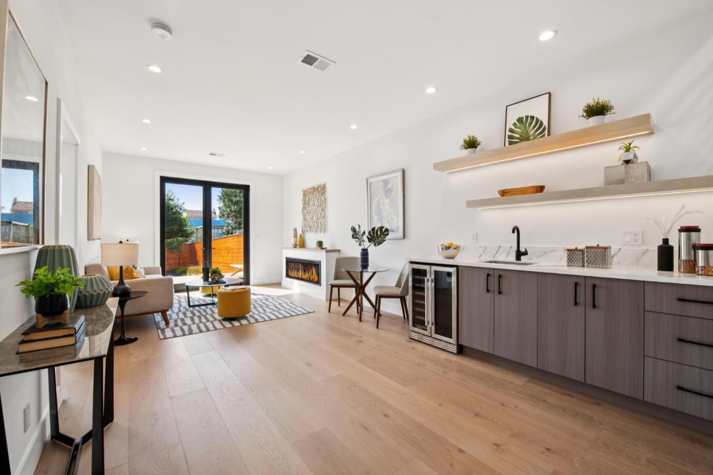 Detail Gallery Image 40 of 72 For 2363 31st Ave, San Francisco,  CA 94116 - 5 Beds | 4 Baths