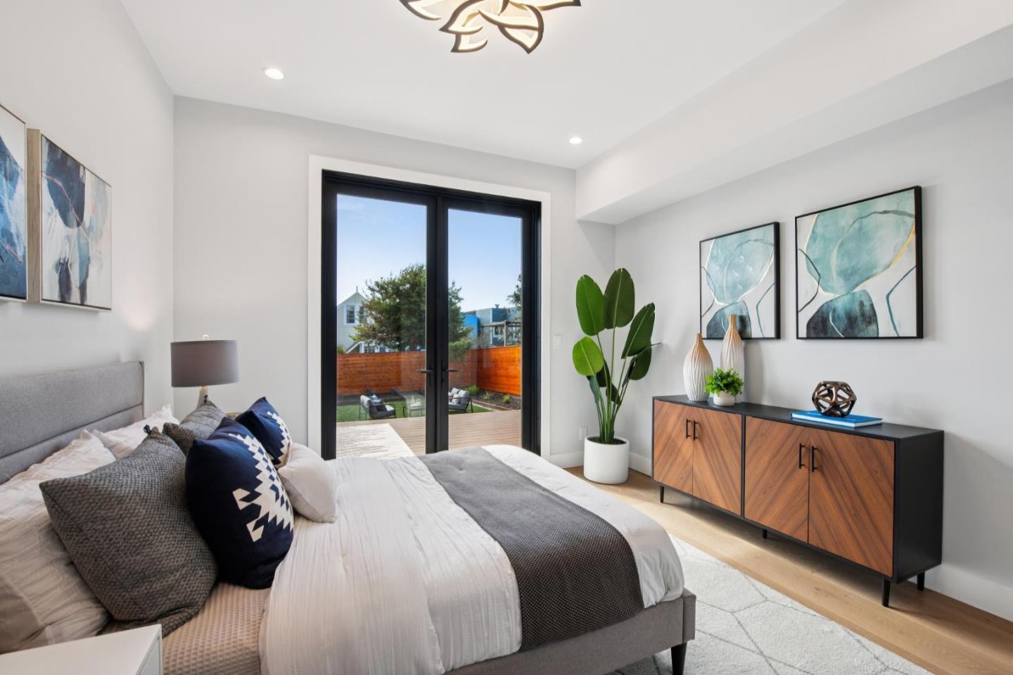 Detail Gallery Image 51 of 72 For 2363 31st Ave, San Francisco,  CA 94116 - 5 Beds | 4 Baths