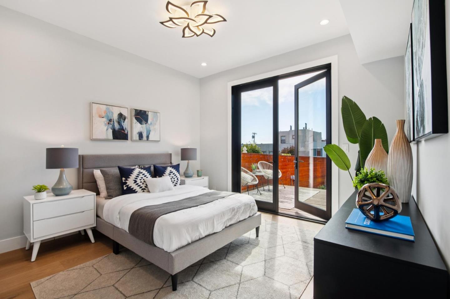Detail Gallery Image 52 of 72 For 2363 31st Ave, San Francisco,  CA 94116 - 5 Beds | 4 Baths
