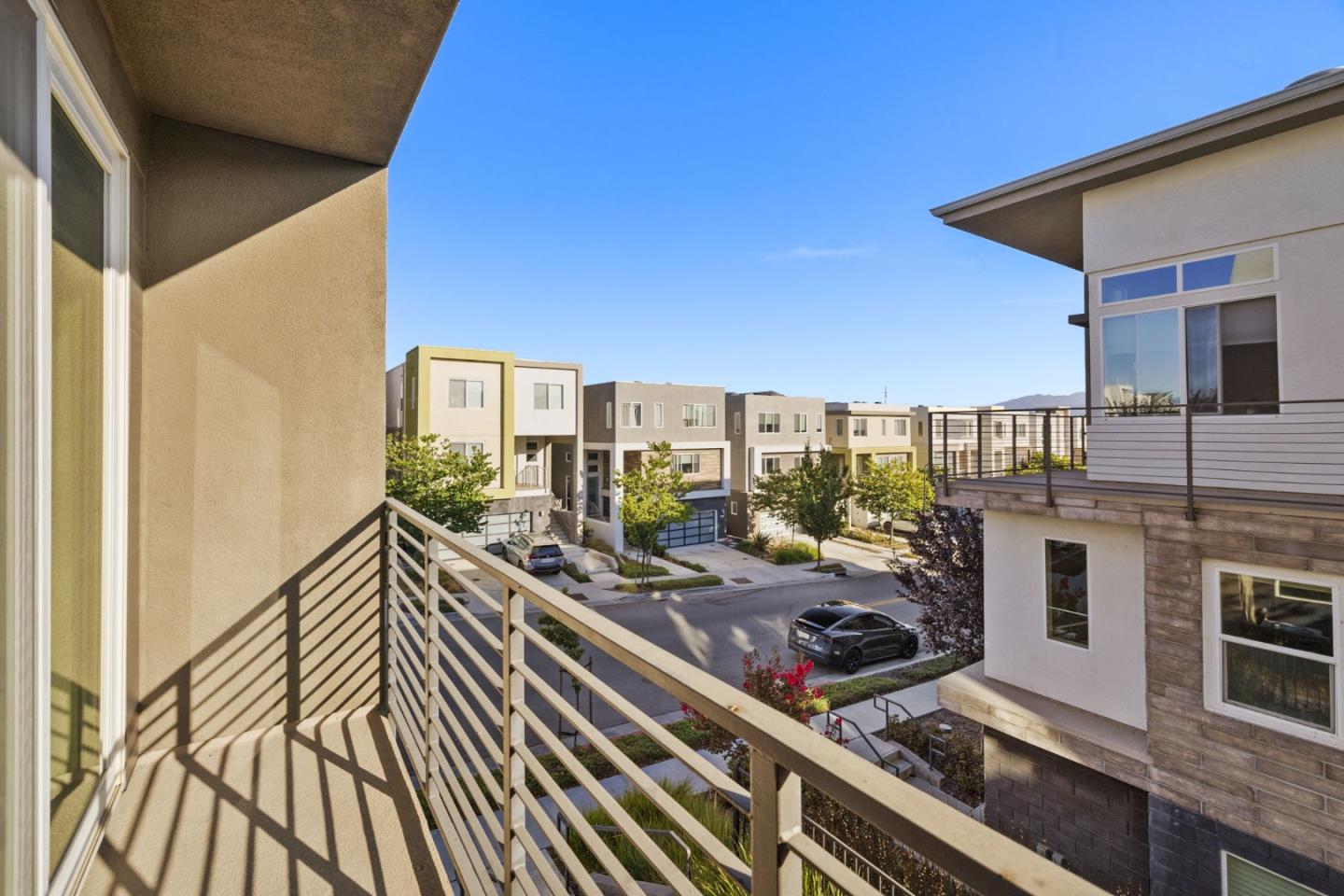 Detail Gallery Image 23 of 66 For 3005 Valley of Hearts Delight Pl, San Jose,  CA 95136 - 4 Beds | 3/1 Baths