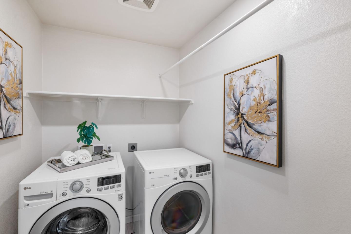 Detail Gallery Image 26 of 66 For 3005 Valley of Hearts Delight Pl, San Jose,  CA 95136 - 4 Beds | 3/1 Baths