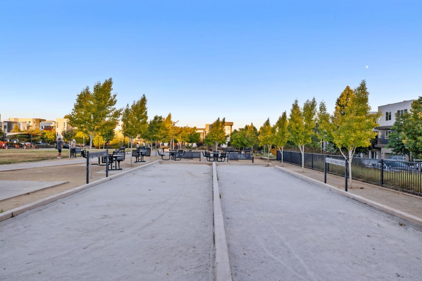 Detail Gallery Image 53 of 66 For 3005 Valley of Hearts Delight Pl, San Jose,  CA 95136 - 4 Beds | 3/1 Baths