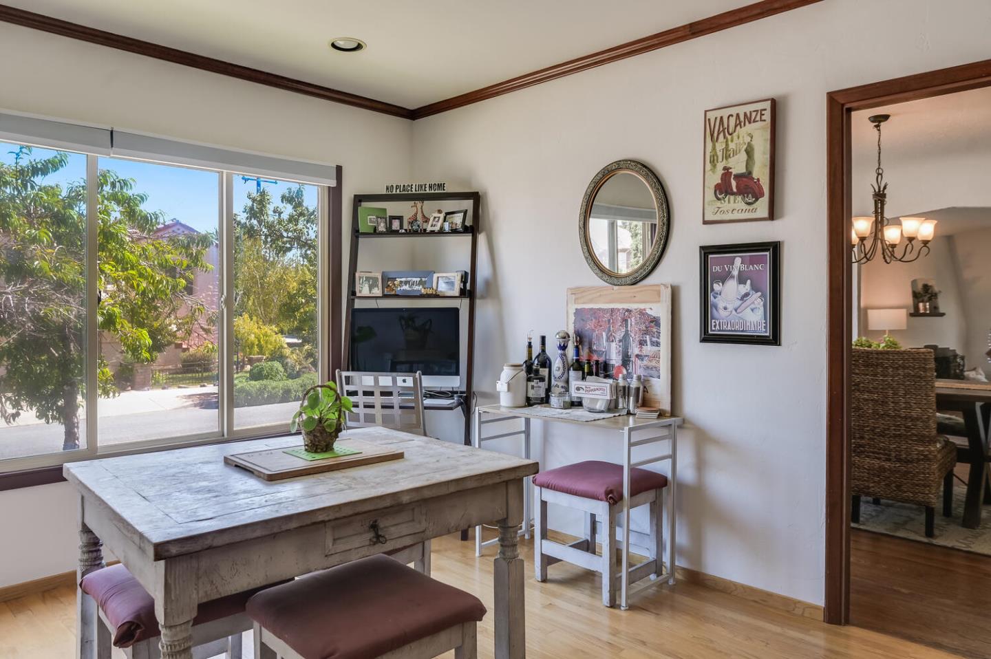 Detail Gallery Image 10 of 35 For 700 Howard Ave, Burlingame,  CA 94010 - 3 Beds | 1/1 Baths