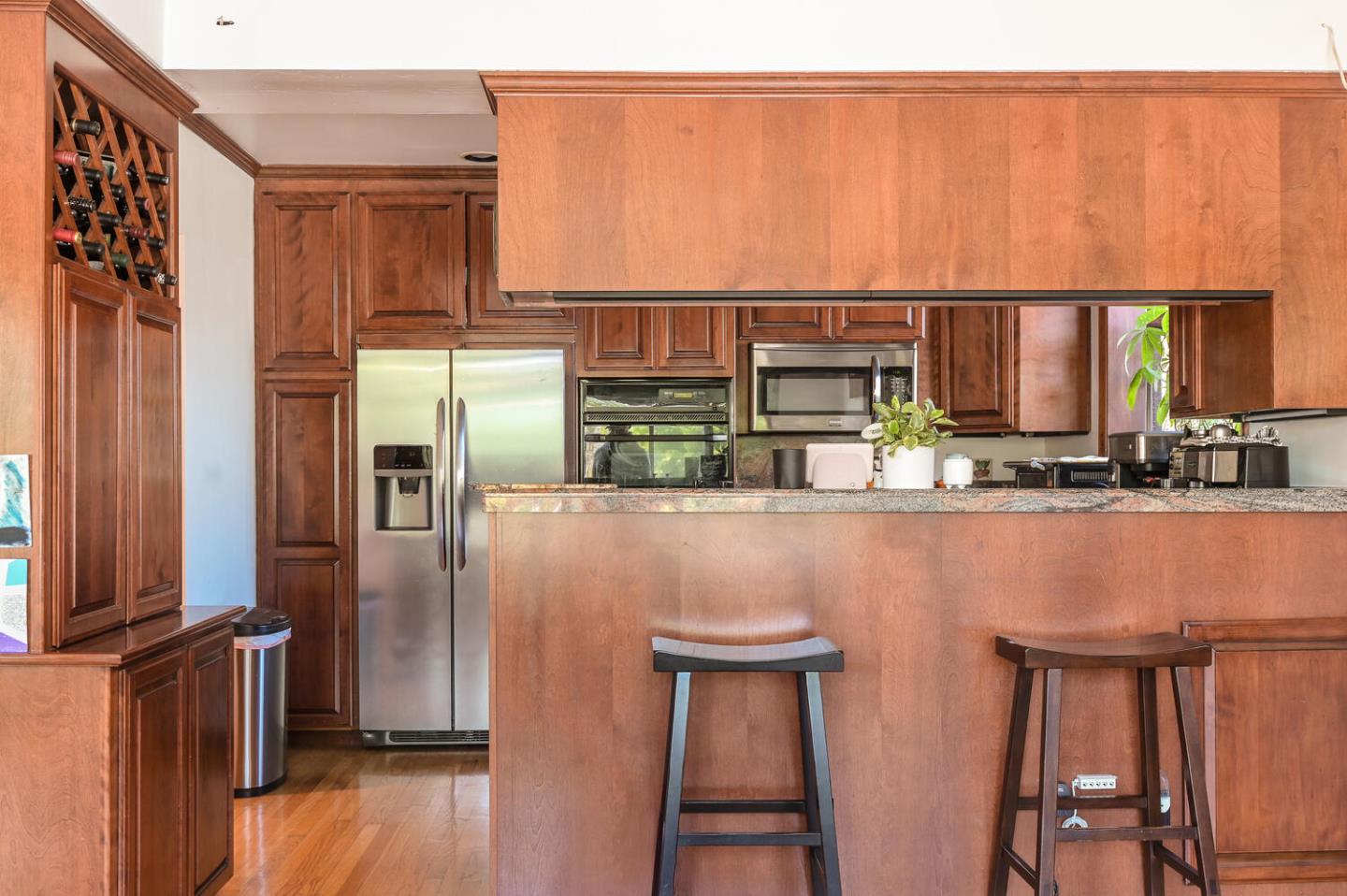 Detail Gallery Image 12 of 35 For 700 Howard Ave, Burlingame,  CA 94010 - 3 Beds | 1/1 Baths
