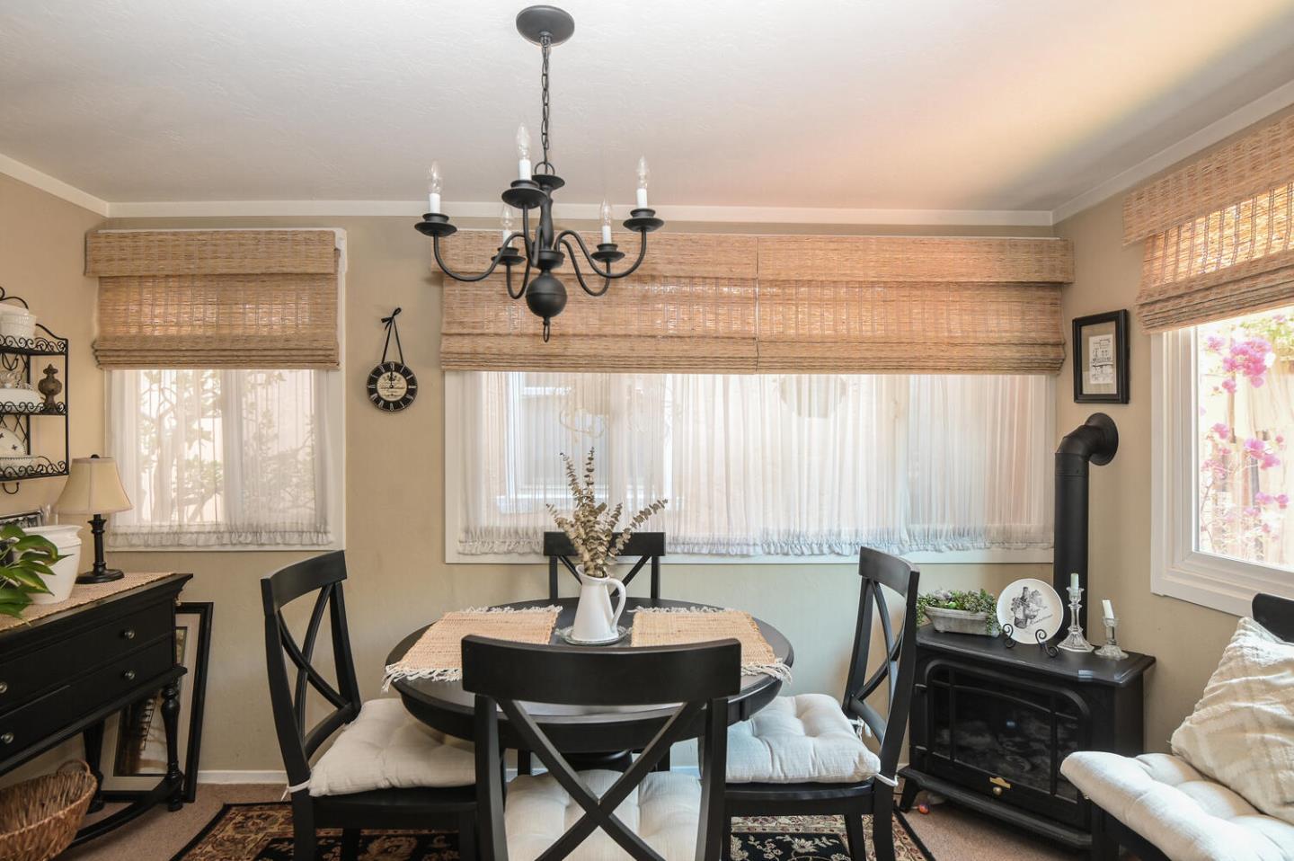Detail Gallery Image 28 of 35 For 700 Howard Ave, Burlingame,  CA 94010 - 3 Beds | 1/1 Baths