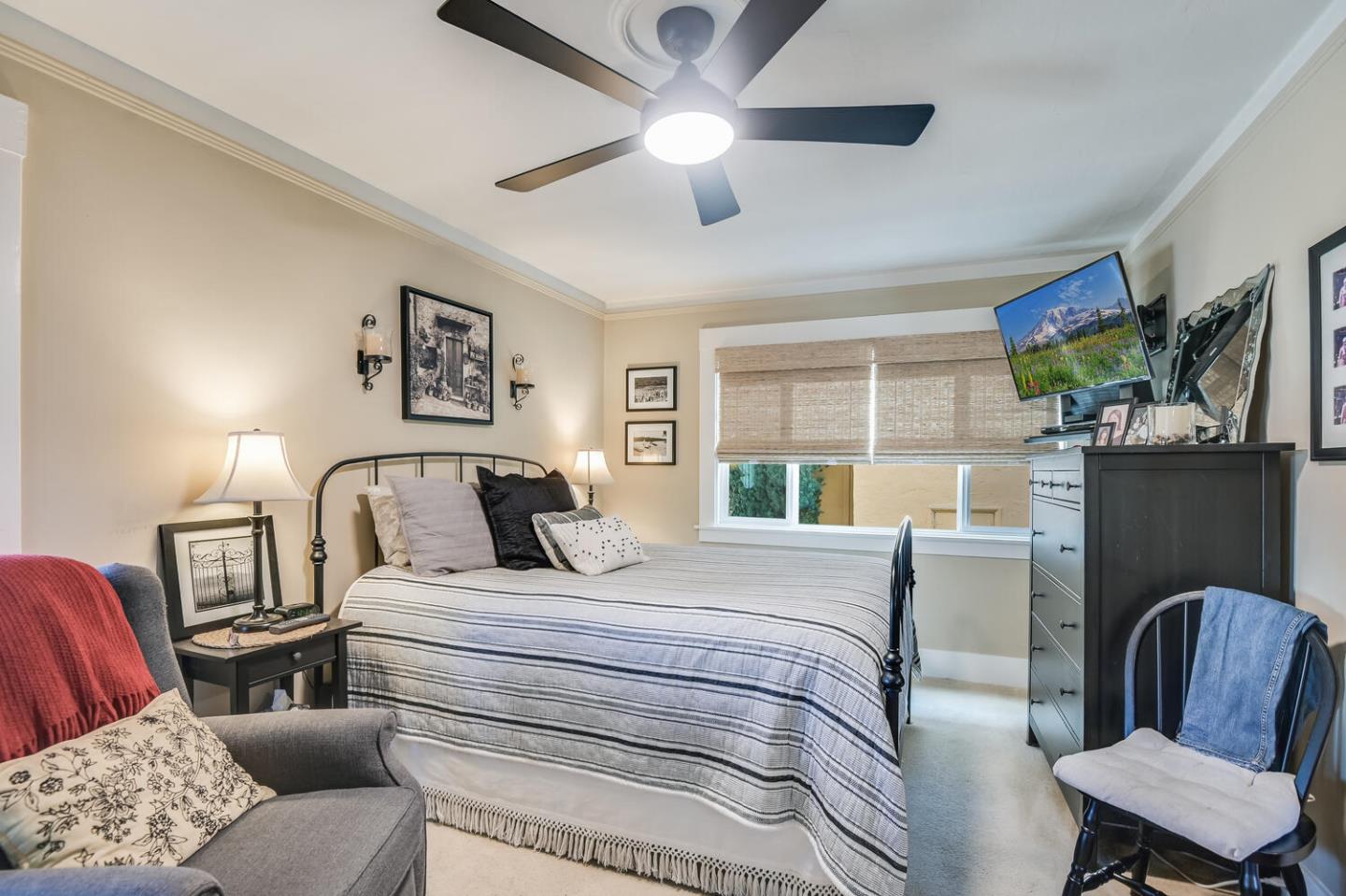Detail Gallery Image 30 of 35 For 700 Howard Ave, Burlingame,  CA 94010 - 3 Beds | 1/1 Baths