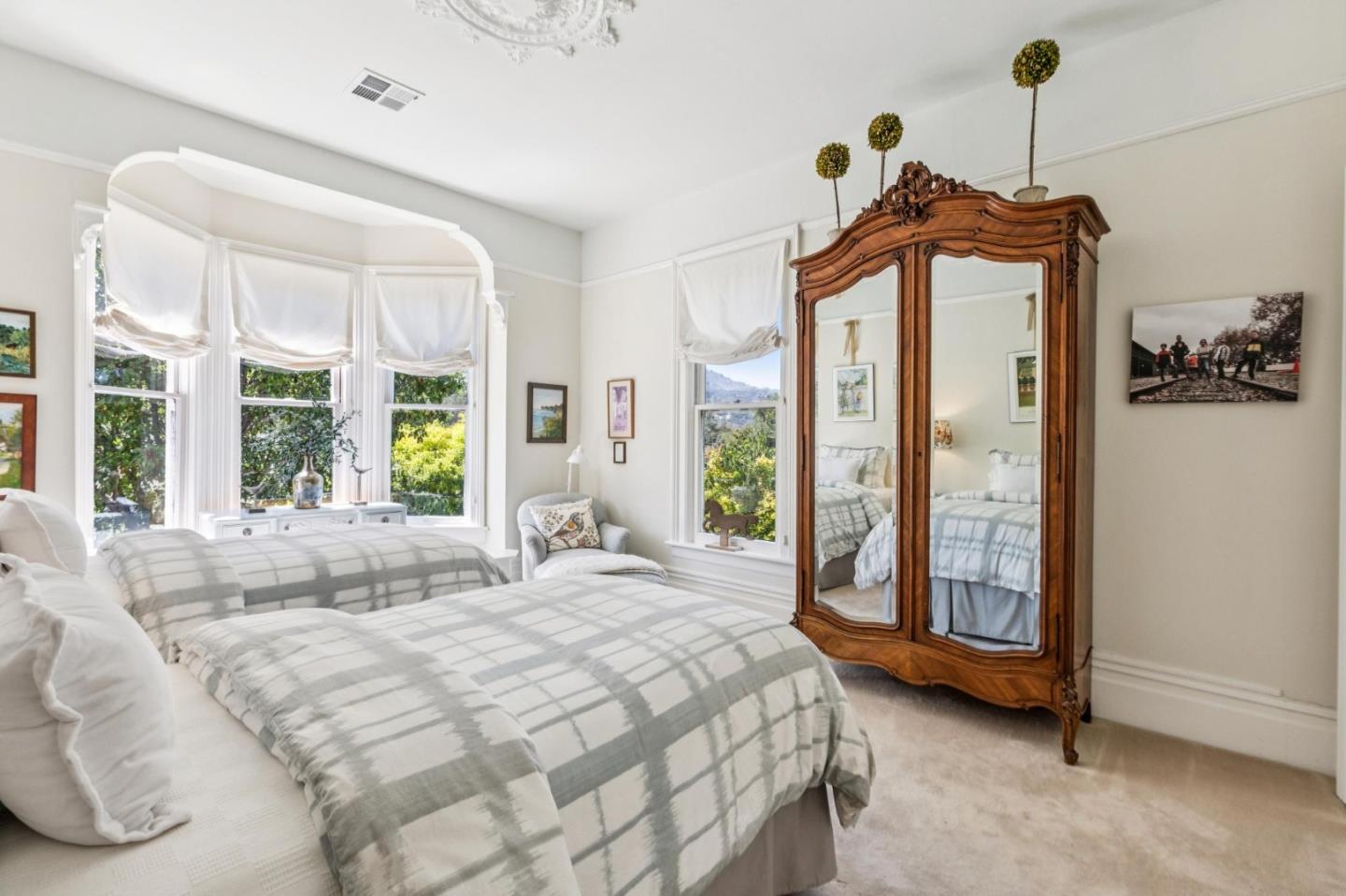 Detail Gallery Image 52 of 100 For 75 Alpine Ave, Los Gatos,  CA 95030 - 5 Beds | 3/2 Baths