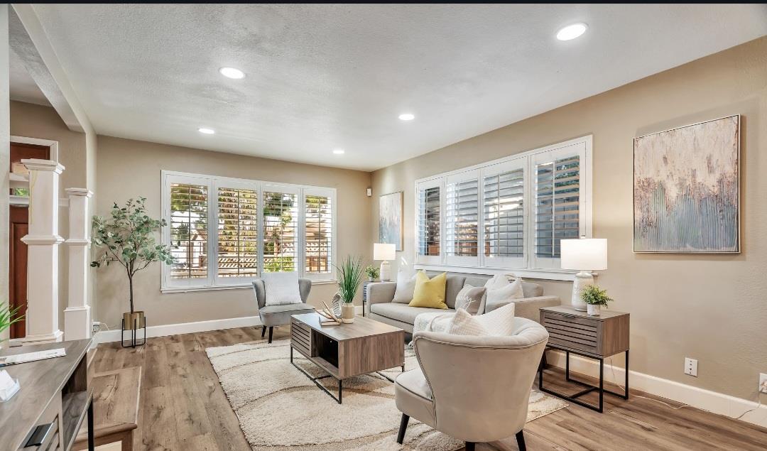 Detail Gallery Image 6 of 43 For 2017 Flintbury Ct, San Jose,  CA 95148 - 5 Beds | 3 Baths