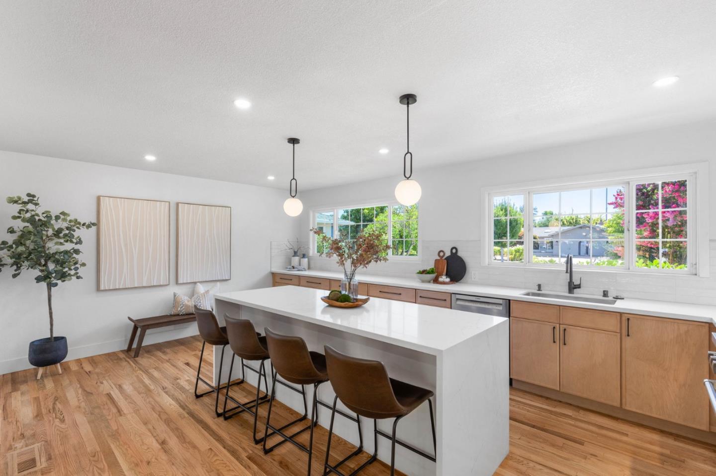 Detail Gallery Image 10 of 32 For 2763 Gardendale Dr, San Jose,  CA 95125 - 4 Beds | 3 Baths