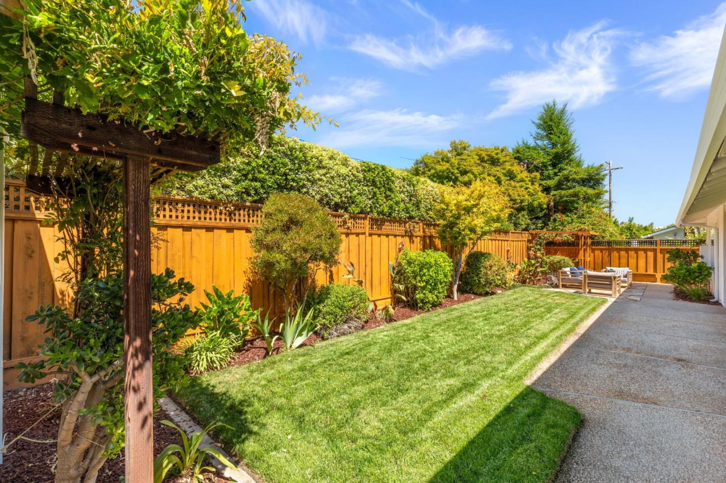 Detail Gallery Image 28 of 32 For 2763 Gardendale Dr, San Jose,  CA 95125 - 4 Beds | 3 Baths