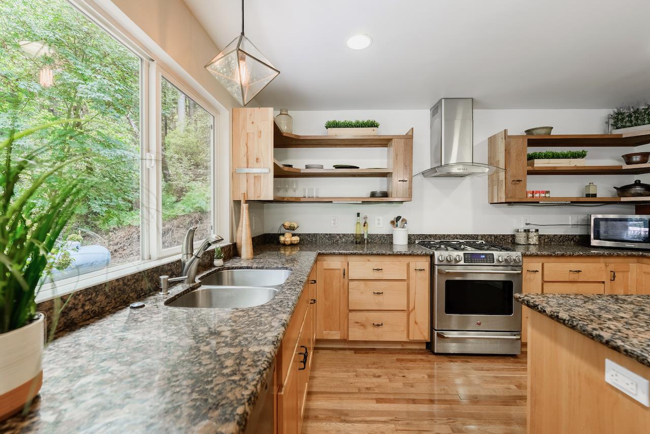 Detail Gallery Image 22 of 87 For 1415 Lost Acre Dr, Felton,  CA 95018 - 3 Beds | 2 Baths