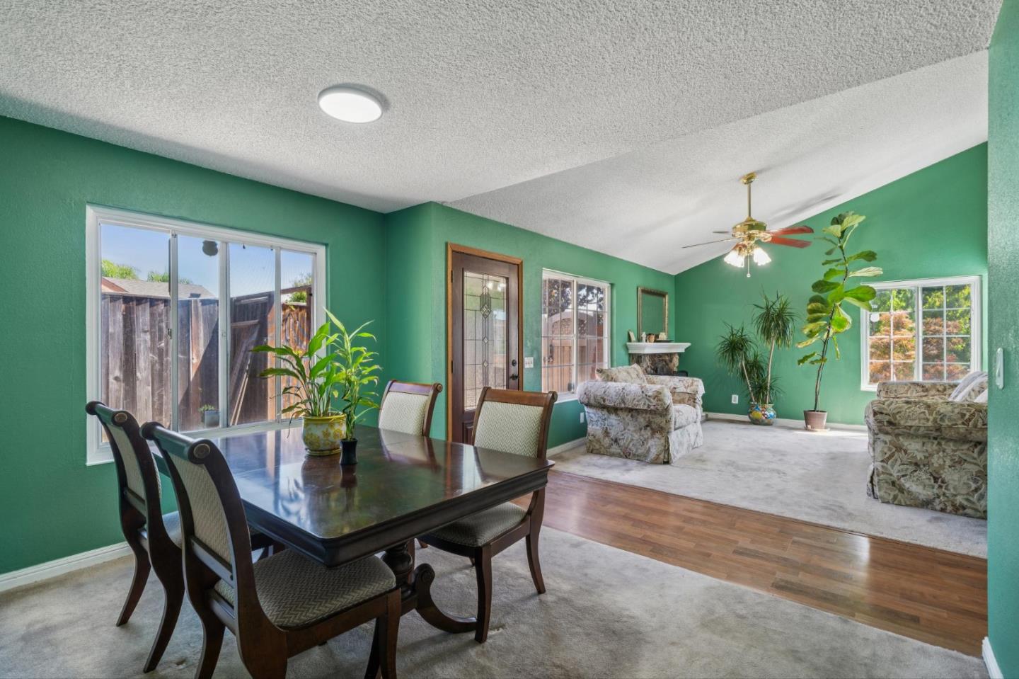 Detail Gallery Image 14 of 47 For 6251 Quartz Pl, Newark,  CA 94560 - 4 Beds | 2 Baths