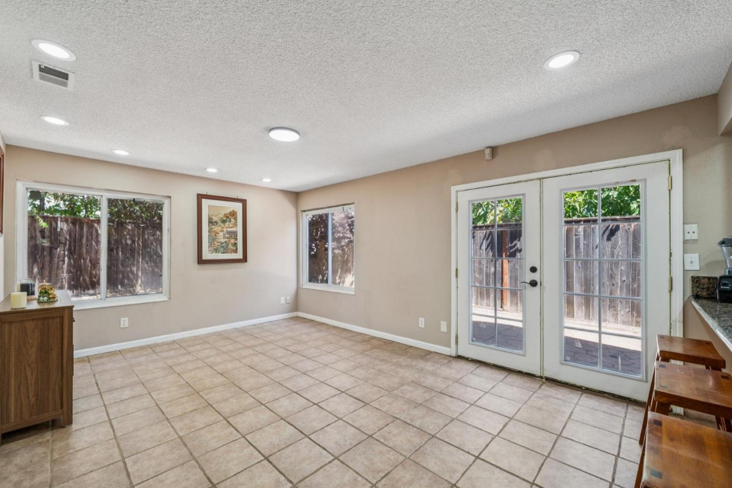 Detail Gallery Image 15 of 47 For 6251 Quartz Pl, Newark,  CA 94560 - 4 Beds | 2 Baths