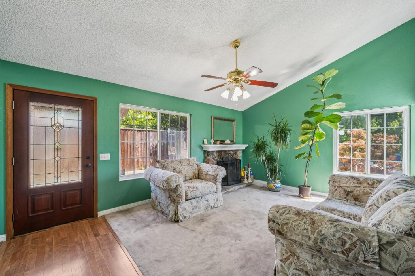 Detail Gallery Image 9 of 47 For 6251 Quartz Pl, Newark,  CA 94560 - 4 Beds | 2 Baths