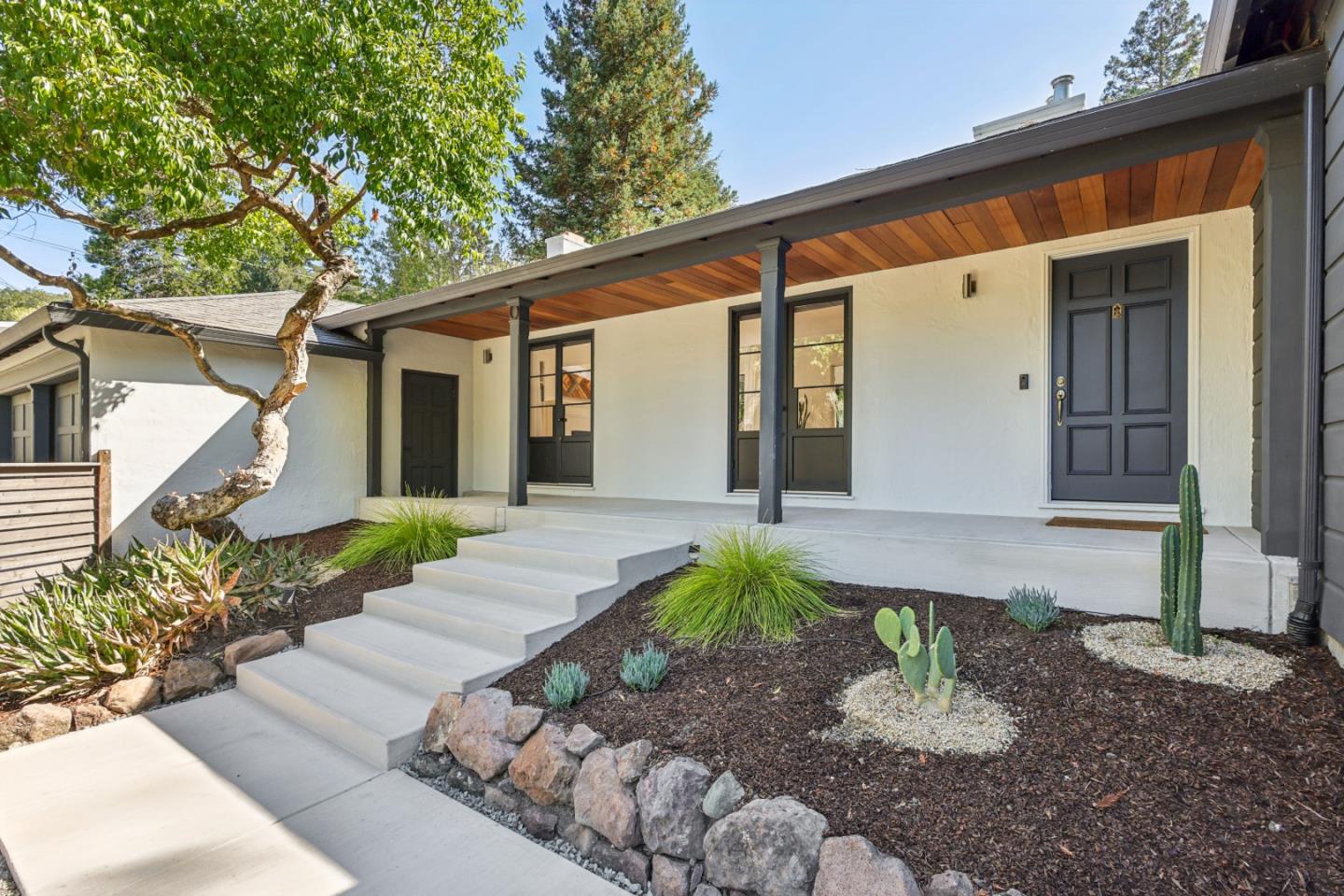 Detail Gallery Image 2 of 70 For 59 Davis Rd, Orinda,  CA 94563 - 3 Beds | 2 Baths