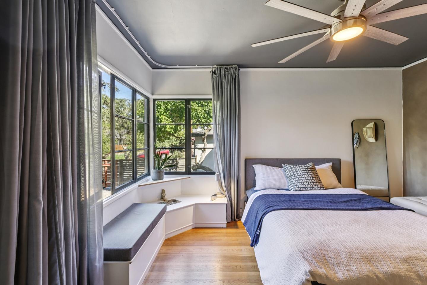 Detail Gallery Image 24 of 70 For 59 Davis Rd, Orinda,  CA 94563 - 3 Beds | 2 Baths
