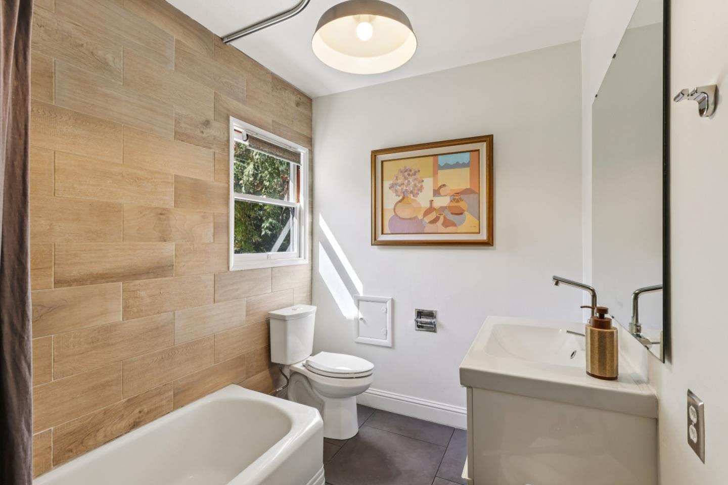 Detail Gallery Image 27 of 70 For 59 Davis Rd, Orinda,  CA 94563 - 3 Beds | 2 Baths
