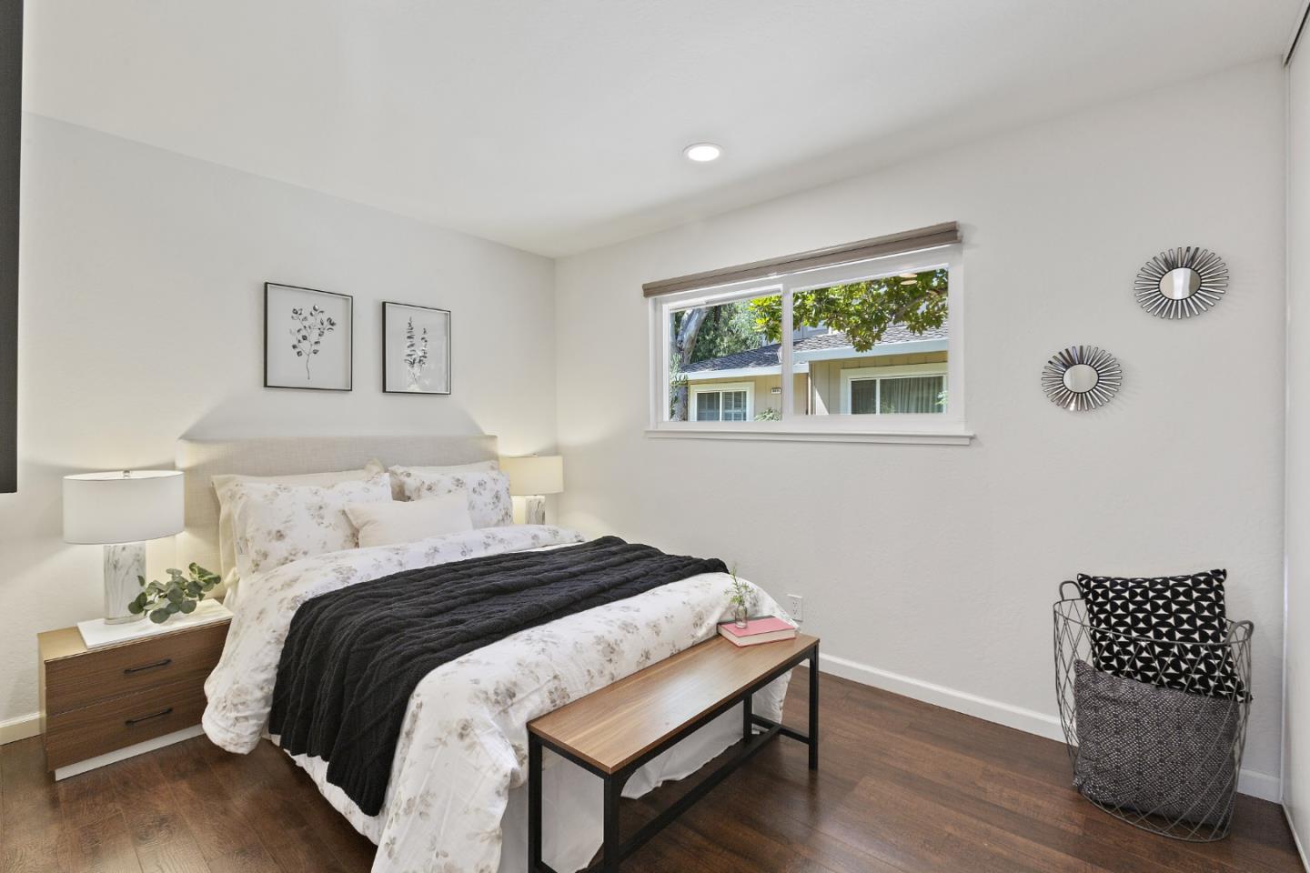 Detail Gallery Image 15 of 68 For 10063 Long Oak Ln, Cupertino,  CA 95014 - 2 Beds | 2 Baths