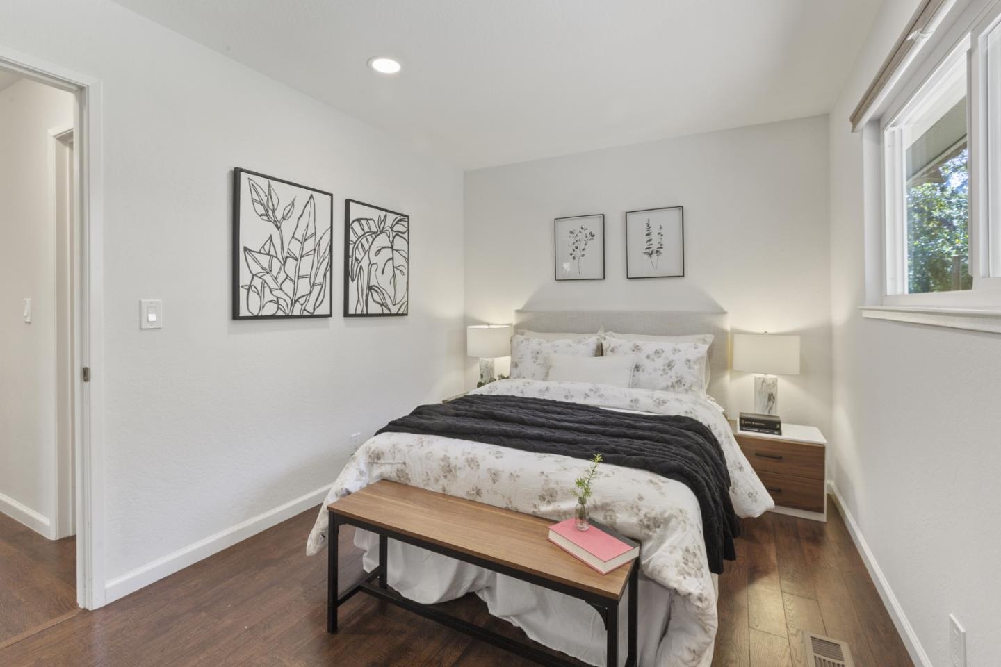 Detail Gallery Image 16 of 68 For 10063 Long Oak Ln, Cupertino,  CA 95014 - 2 Beds | 2 Baths