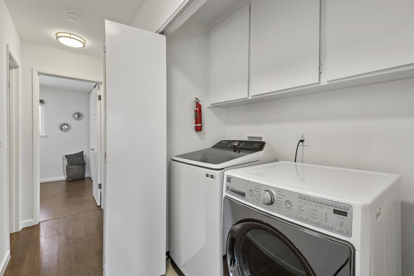 Detail Gallery Image 18 of 68 For 10063 Long Oak Ln, Cupertino,  CA 95014 - 2 Beds | 2 Baths