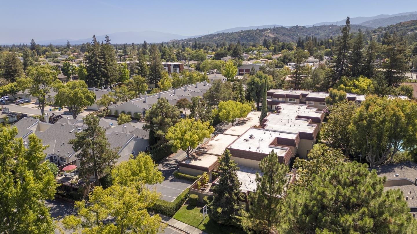 Detail Gallery Image 43 of 68 For 10063 Long Oak Ln, Cupertino,  CA 95014 - 2 Beds | 2 Baths