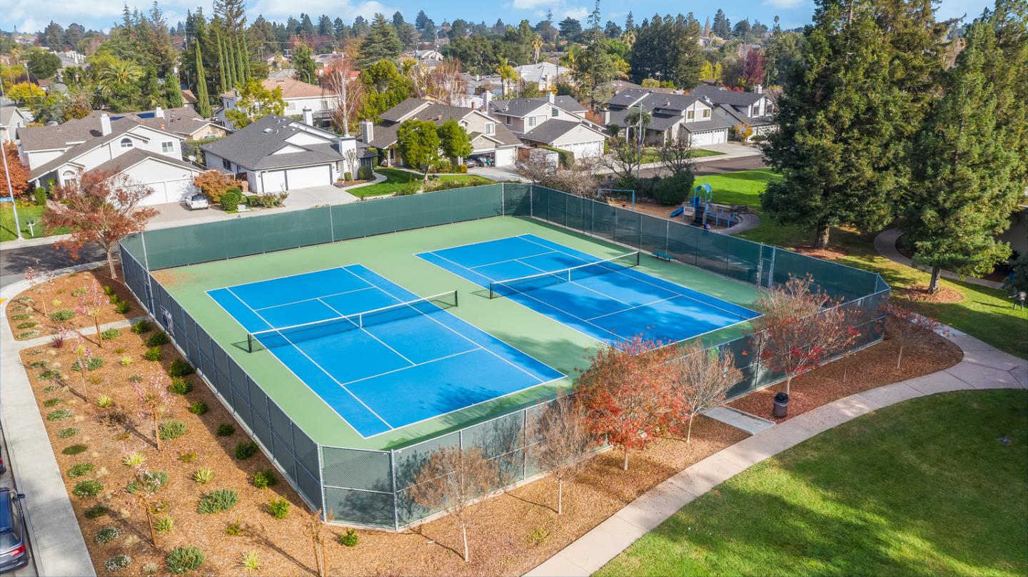 Detail Gallery Image 62 of 68 For 10063 Long Oak Ln, Cupertino,  CA 95014 - 2 Beds | 2 Baths