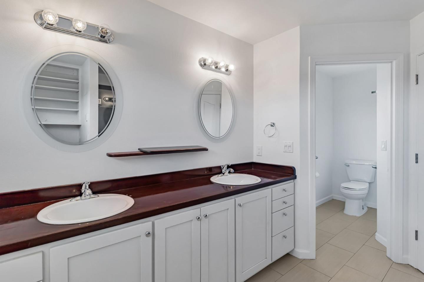 Detail Gallery Image 25 of 73 For 415 Kelly Ave, Half Moon Bay,  CA 94019 - 3 Beds | 2/1 Baths
