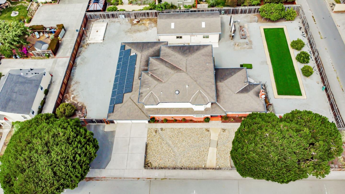 Detail Gallery Image 40 of 73 For 415 Kelly Ave, Half Moon Bay,  CA 94019 - 3 Beds | 2/1 Baths