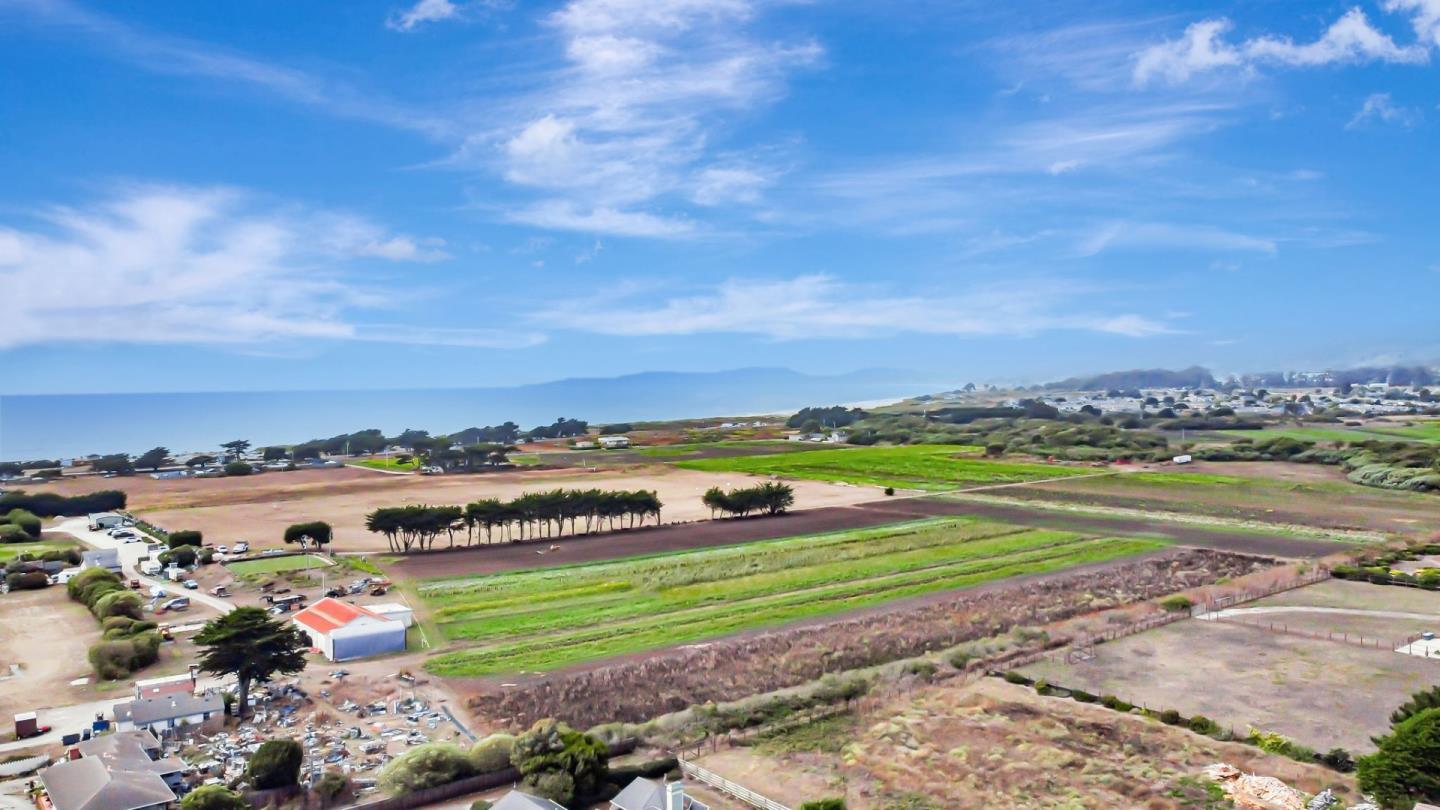 Detail Gallery Image 46 of 73 For 415 Kelly Ave, Half Moon Bay,  CA 94019 - 3 Beds | 2/1 Baths