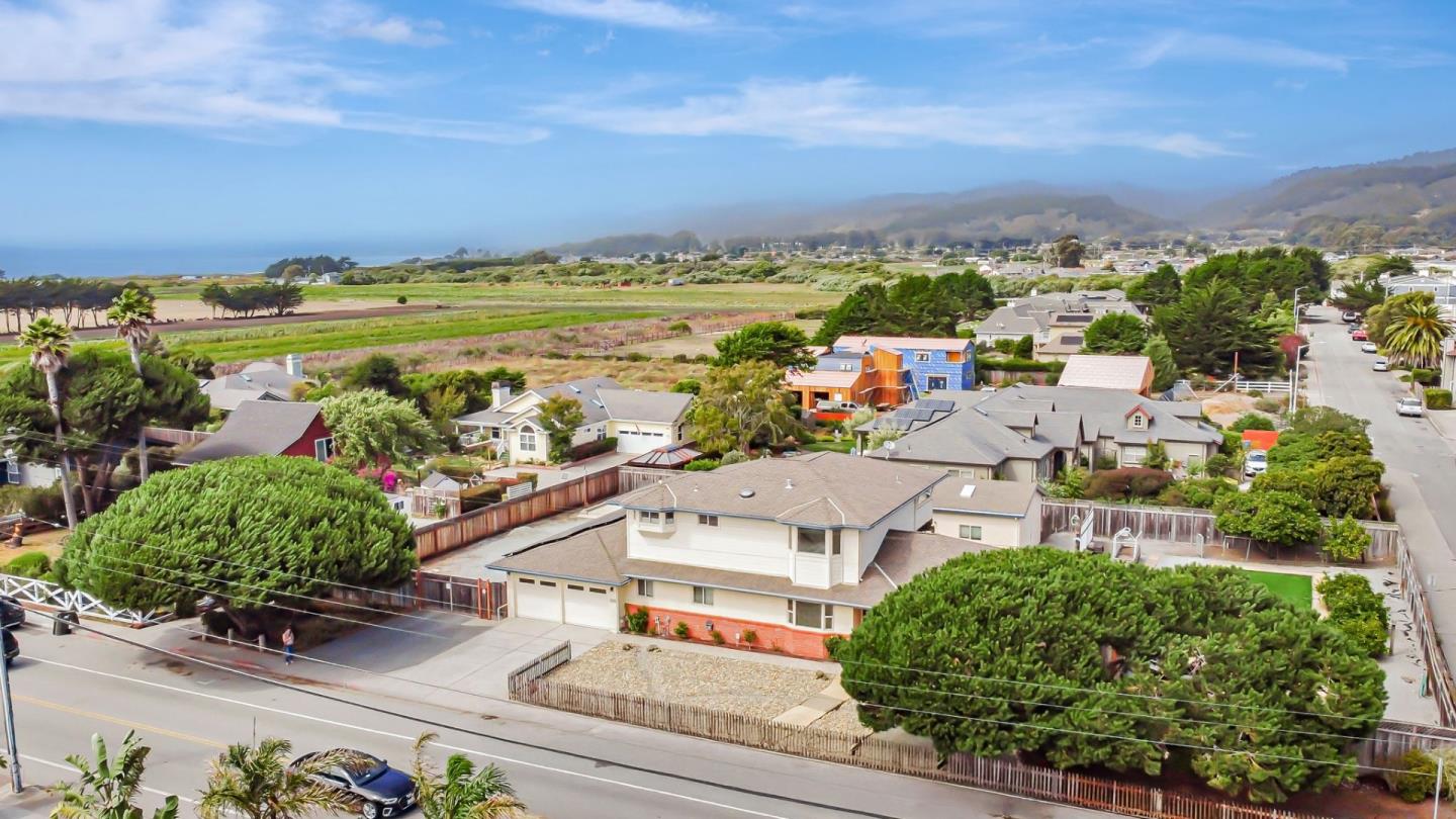 Detail Gallery Image 49 of 73 For 415 Kelly Ave, Half Moon Bay,  CA 94019 - 3 Beds | 2/1 Baths