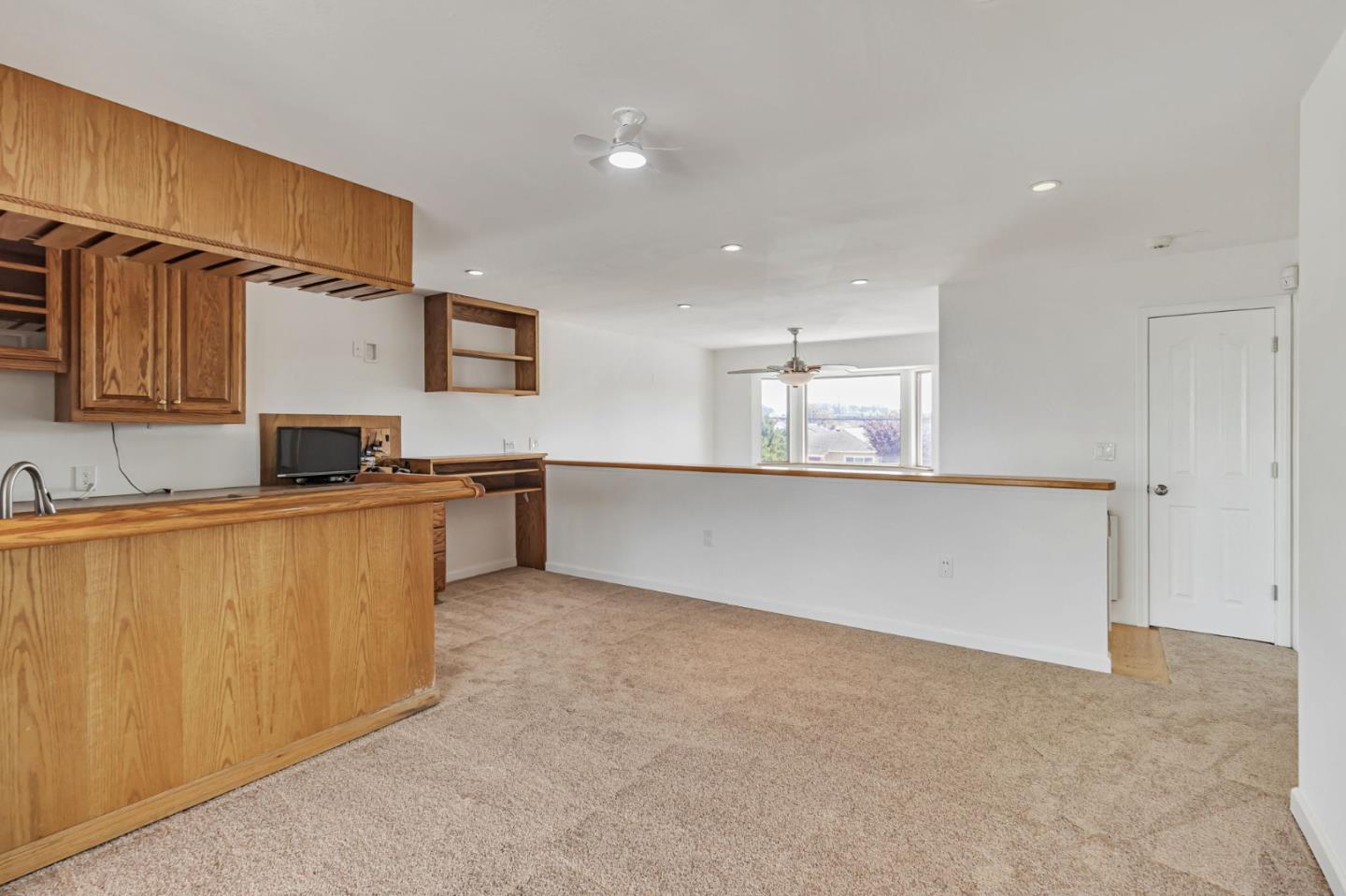 Detail Gallery Image 63 of 73 For 415 Kelly Ave, Half Moon Bay,  CA 94019 - 3 Beds | 2/1 Baths