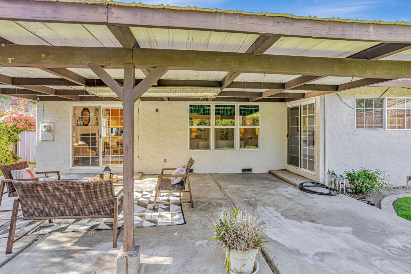 Detail Gallery Image 33 of 42 For 1610 Willowbrook Dr, San Jose,  CA 95118 - 3 Beds | 2 Baths