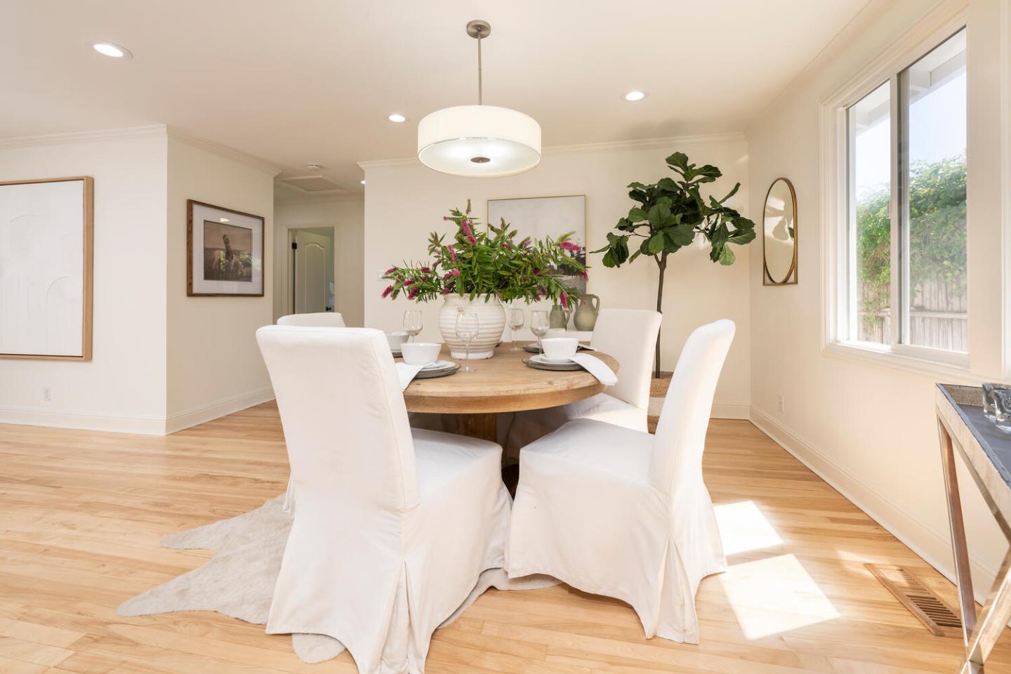 Detail Gallery Image 15 of 38 For 1701 Francis Ct, Belmont,  CA 94002 - 3 Beds | 2 Baths