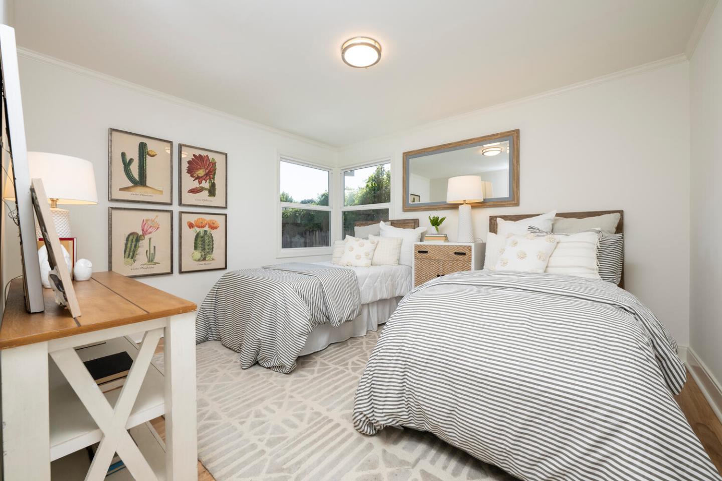 Detail Gallery Image 24 of 38 For 1701 Francis Ct, Belmont,  CA 94002 - 3 Beds | 2 Baths