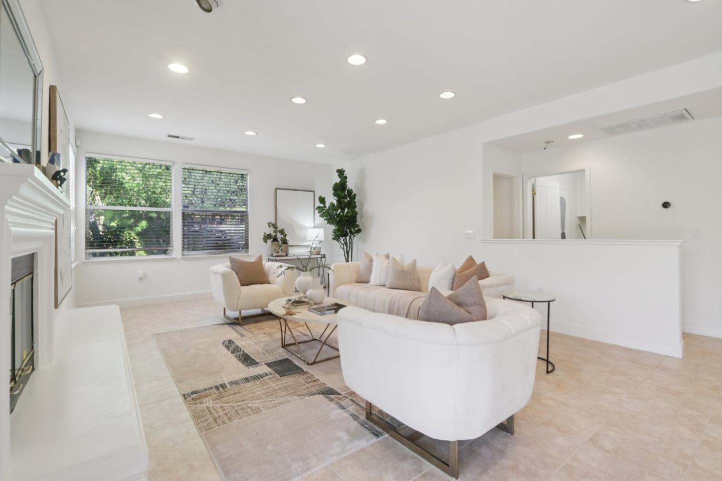 Detail Gallery Image 21 of 112 For 2180 Bellington Ct, San Jose,  CA 95138 - 5 Beds | 3/1 Baths