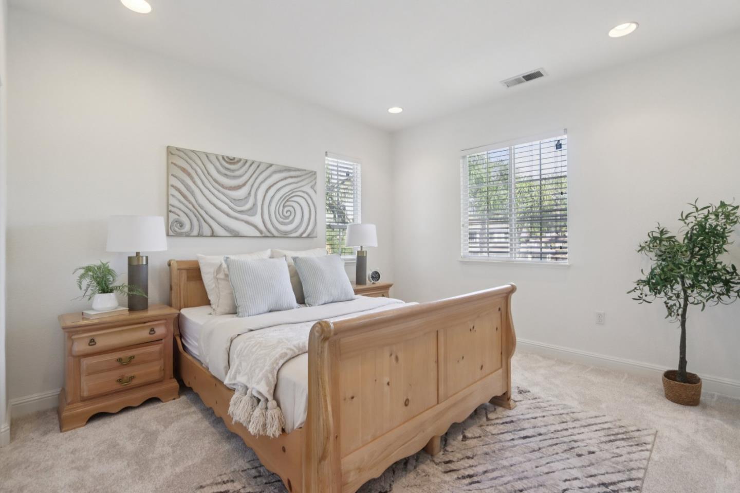 Detail Gallery Image 38 of 112 For 2180 Bellington Ct, San Jose,  CA 95138 - 5 Beds | 3/1 Baths