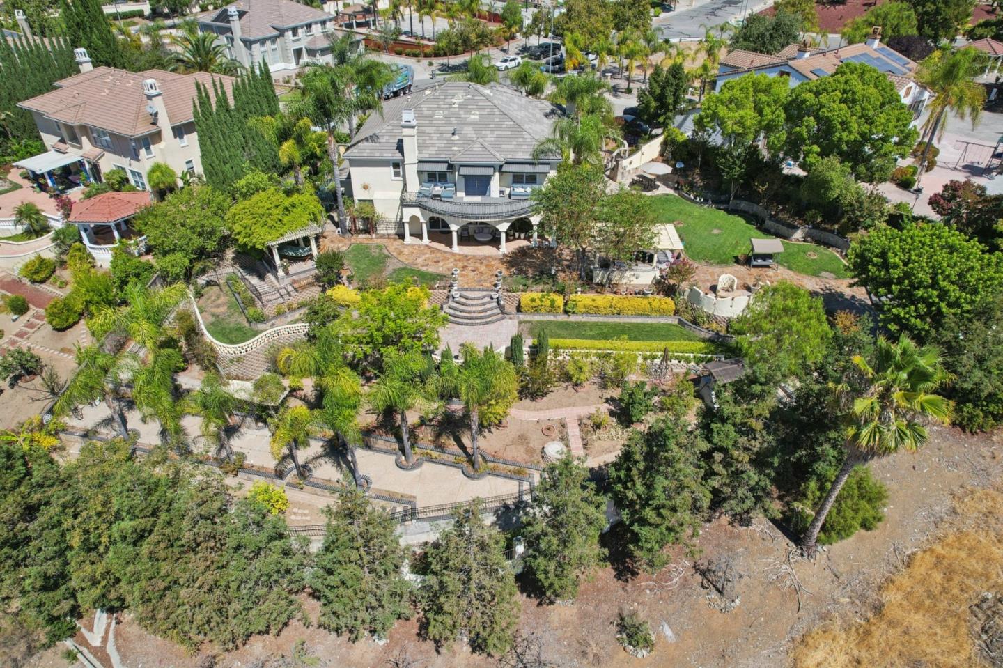 Detail Gallery Image 93 of 112 For 2180 Bellington Ct, San Jose,  CA 95138 - 5 Beds | 3/1 Baths
