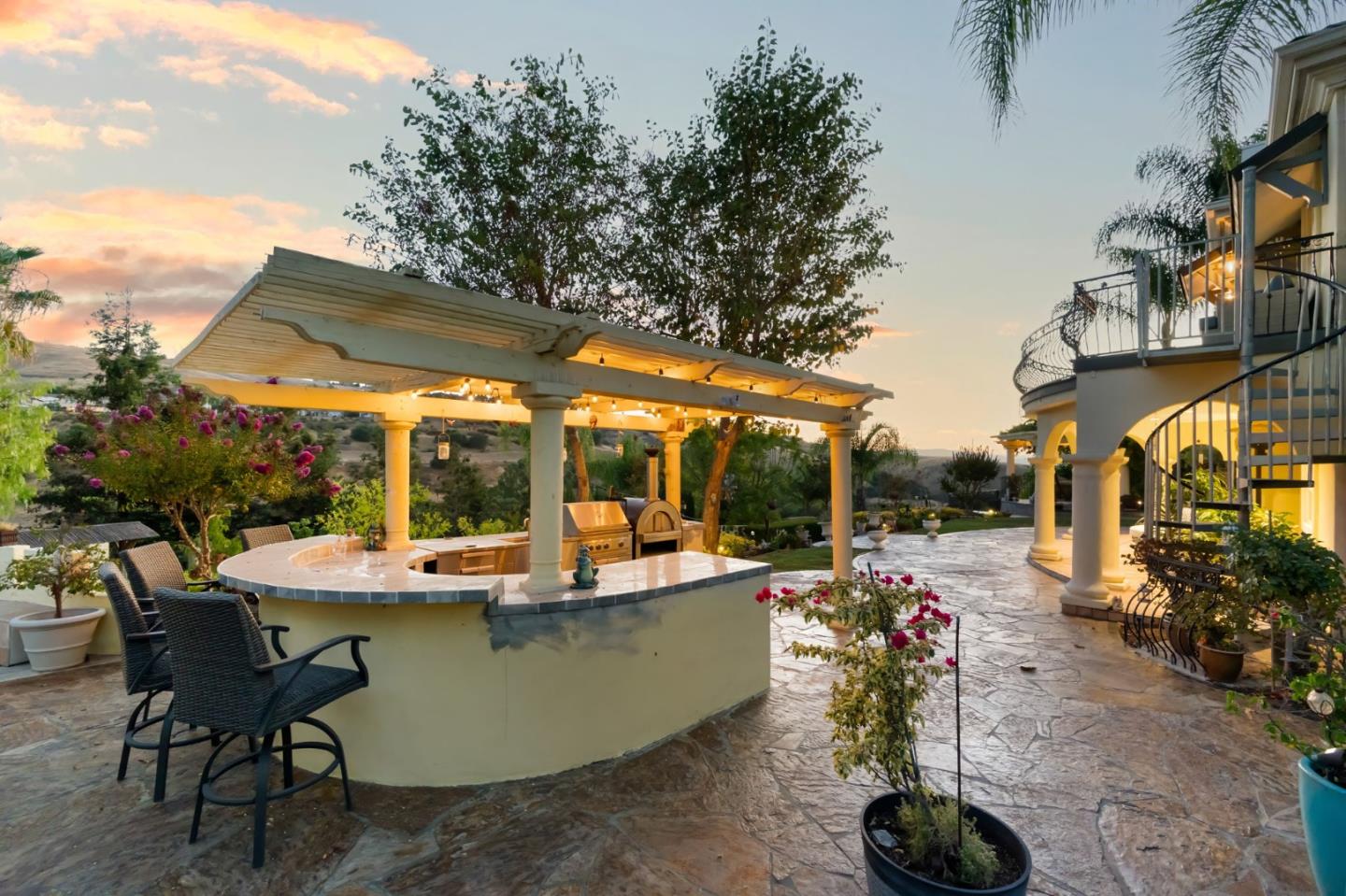 Detail Gallery Image 99 of 112 For 2180 Bellington Ct, San Jose,  CA 95138 - 5 Beds | 3/1 Baths
