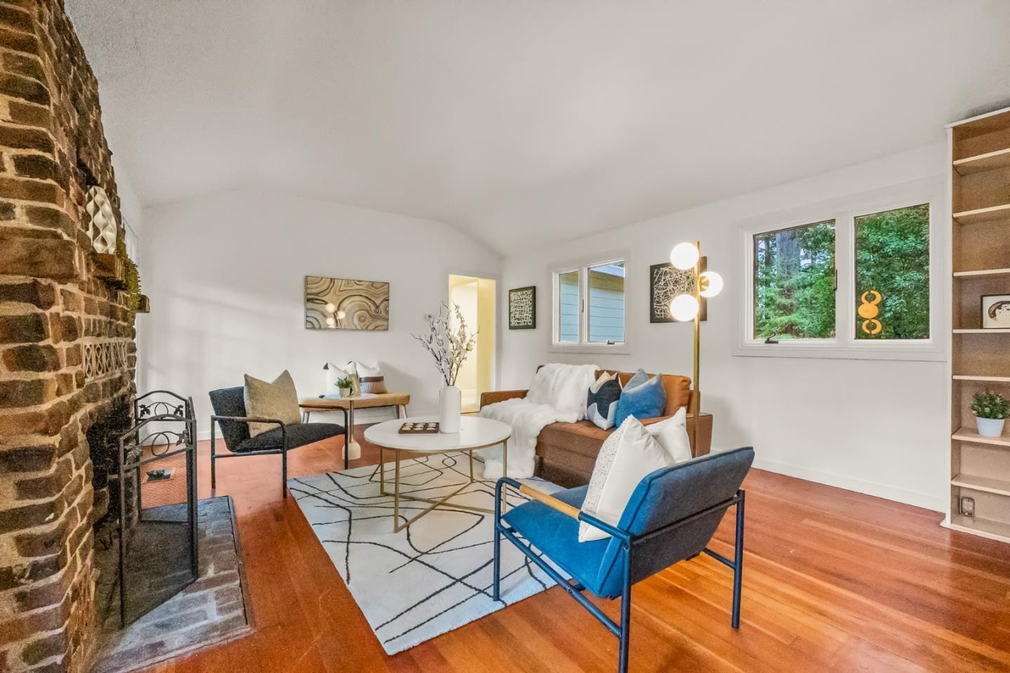 Detail Gallery Image 11 of 22 For 121 Skylonda Dr, Redwood City,  CA 94062 - 2 Beds | 1 Baths