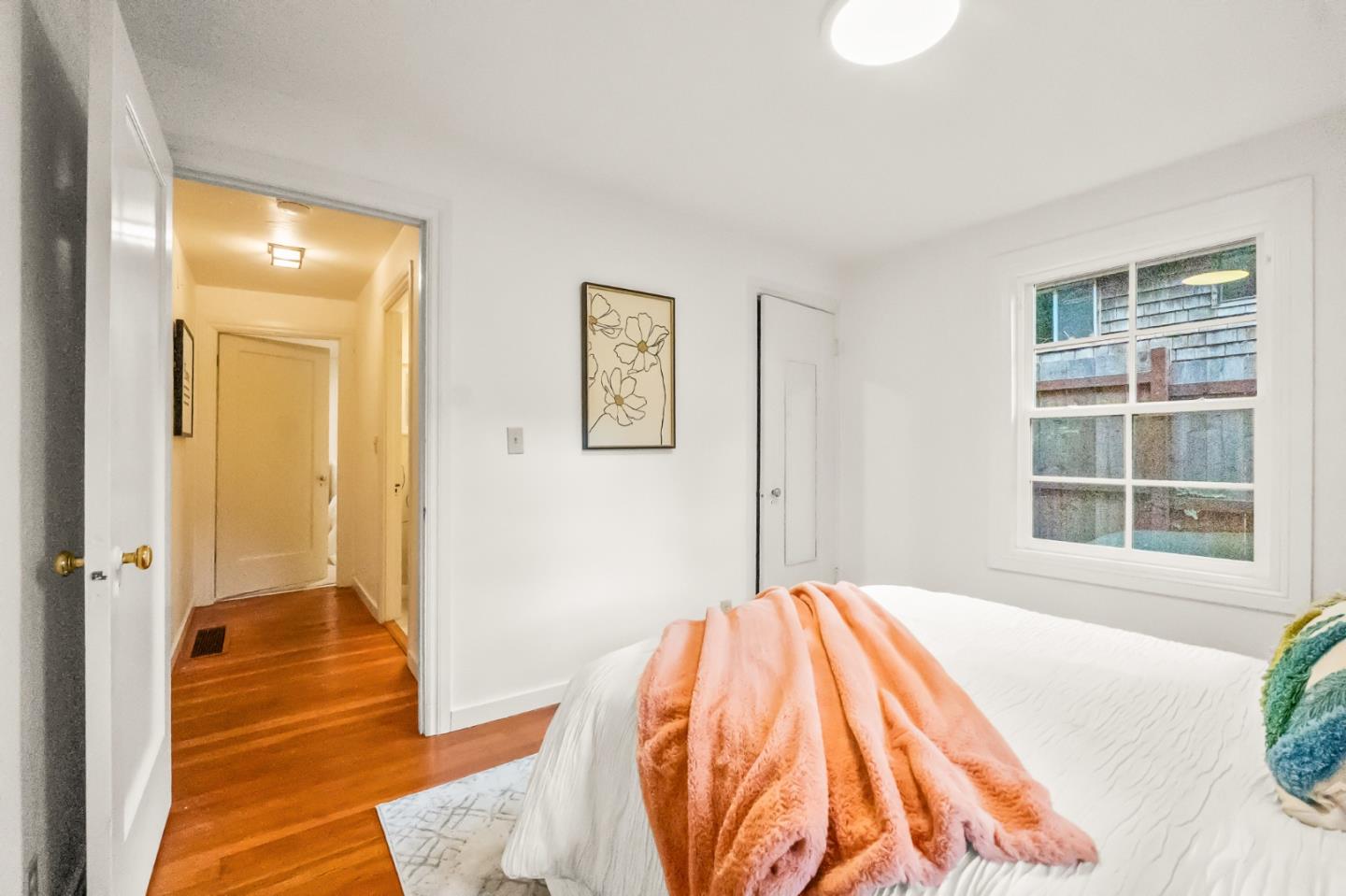 Detail Gallery Image 14 of 22 For 121 Skylonda Dr, Redwood City,  CA 94062 - 2 Beds | 1 Baths