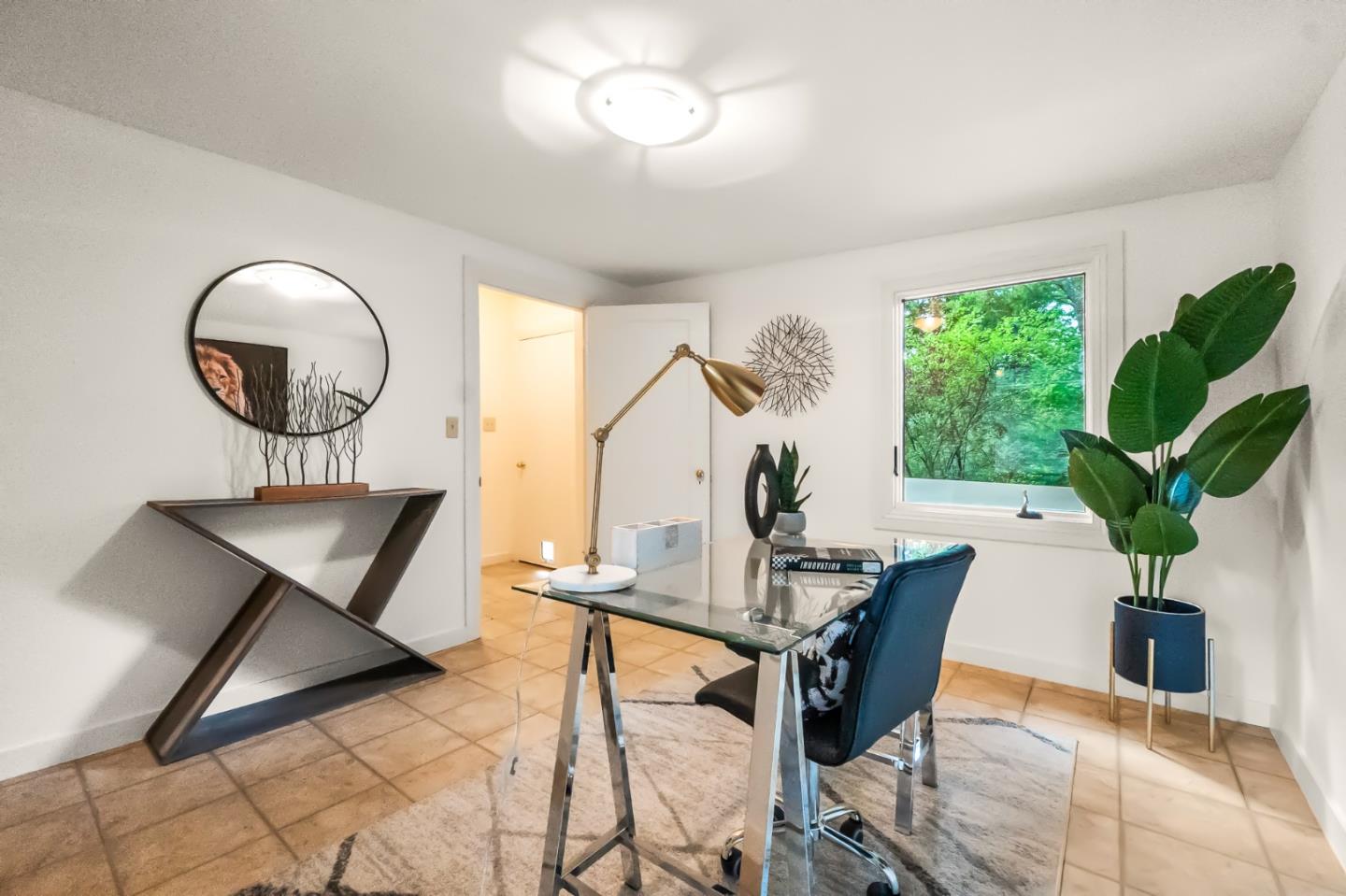 Detail Gallery Image 8 of 22 For 121 Skylonda Dr, Redwood City,  CA 94062 - 2 Beds | 1 Baths