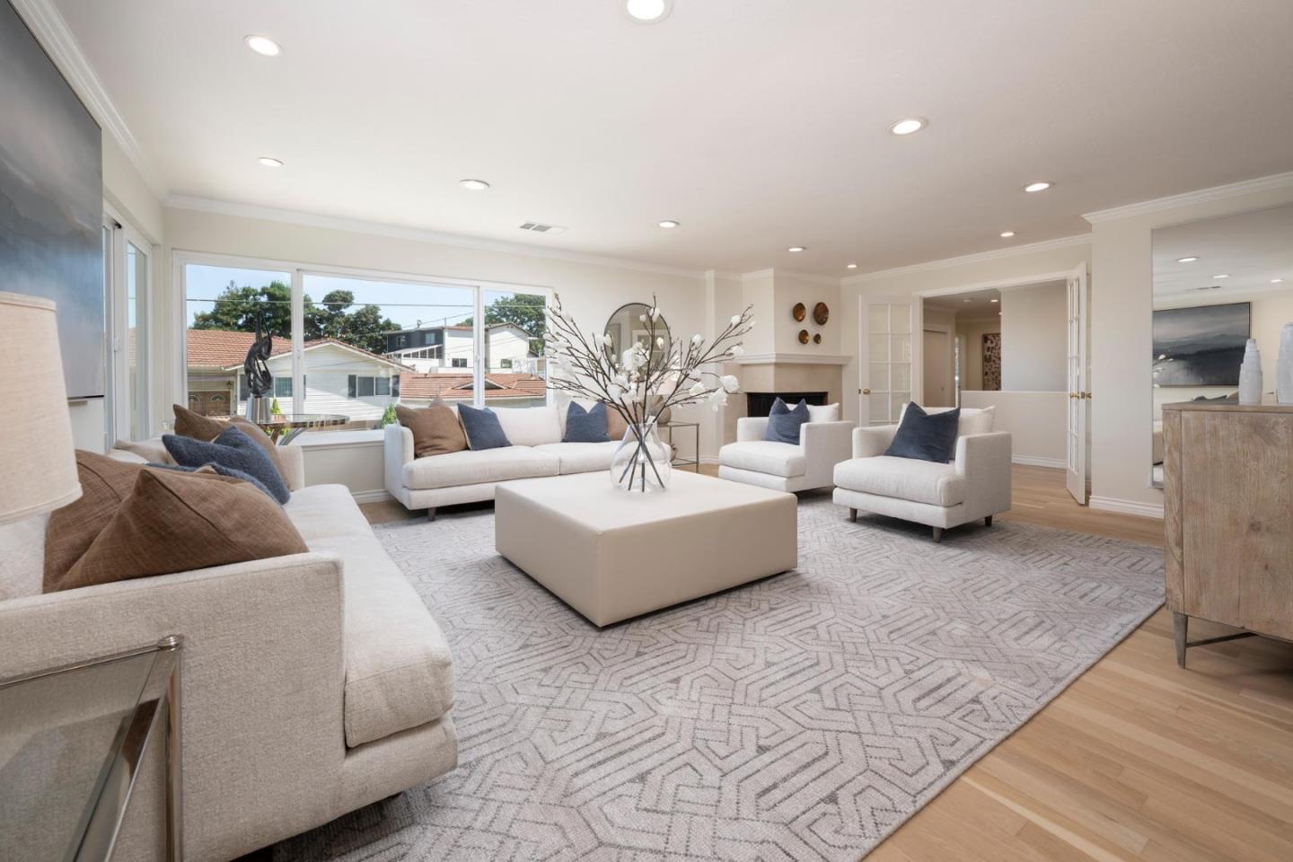 Detail Gallery Image 2 of 28 For 25 Bertocchi Ln, Millbrae,  CA 94030 - 4 Beds | 3 Baths