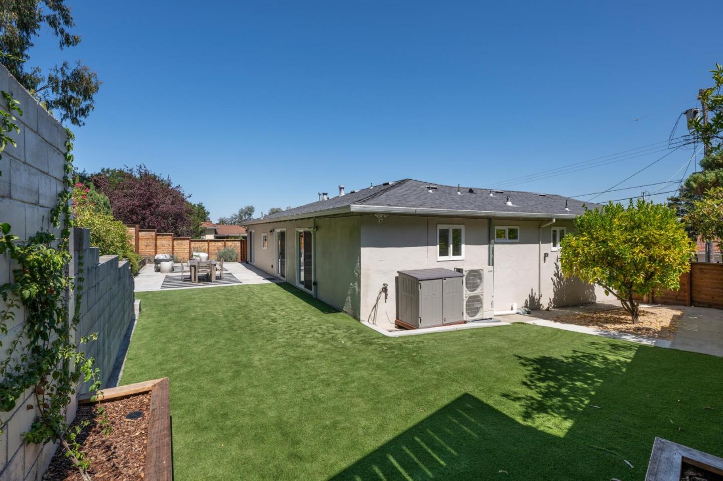 Detail Gallery Image 26 of 28 For 25 Bertocchi Ln, Millbrae,  CA 94030 - 4 Beds | 3 Baths