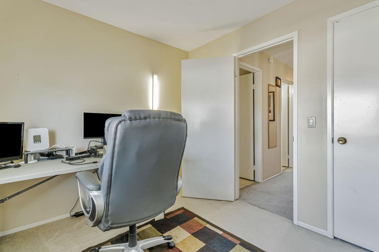 Detail Gallery Image 24 of 44 For 1981 Monterey Dr, Livermore,  CA 94551 - 4 Beds | 2/1 Baths