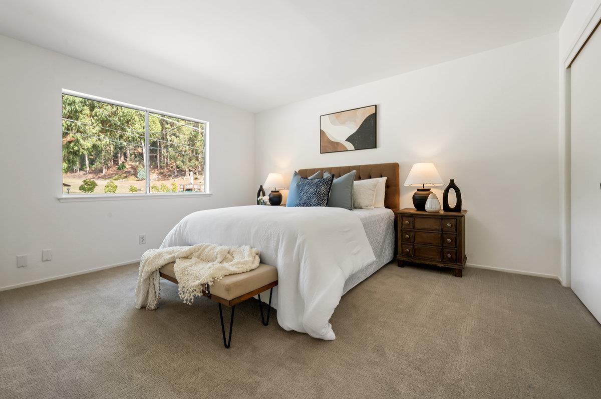 Detail Gallery Image 22 of 41 For 422 Santa Maria Ave, El Granada,  CA 94018 - 4 Beds | 3 Baths