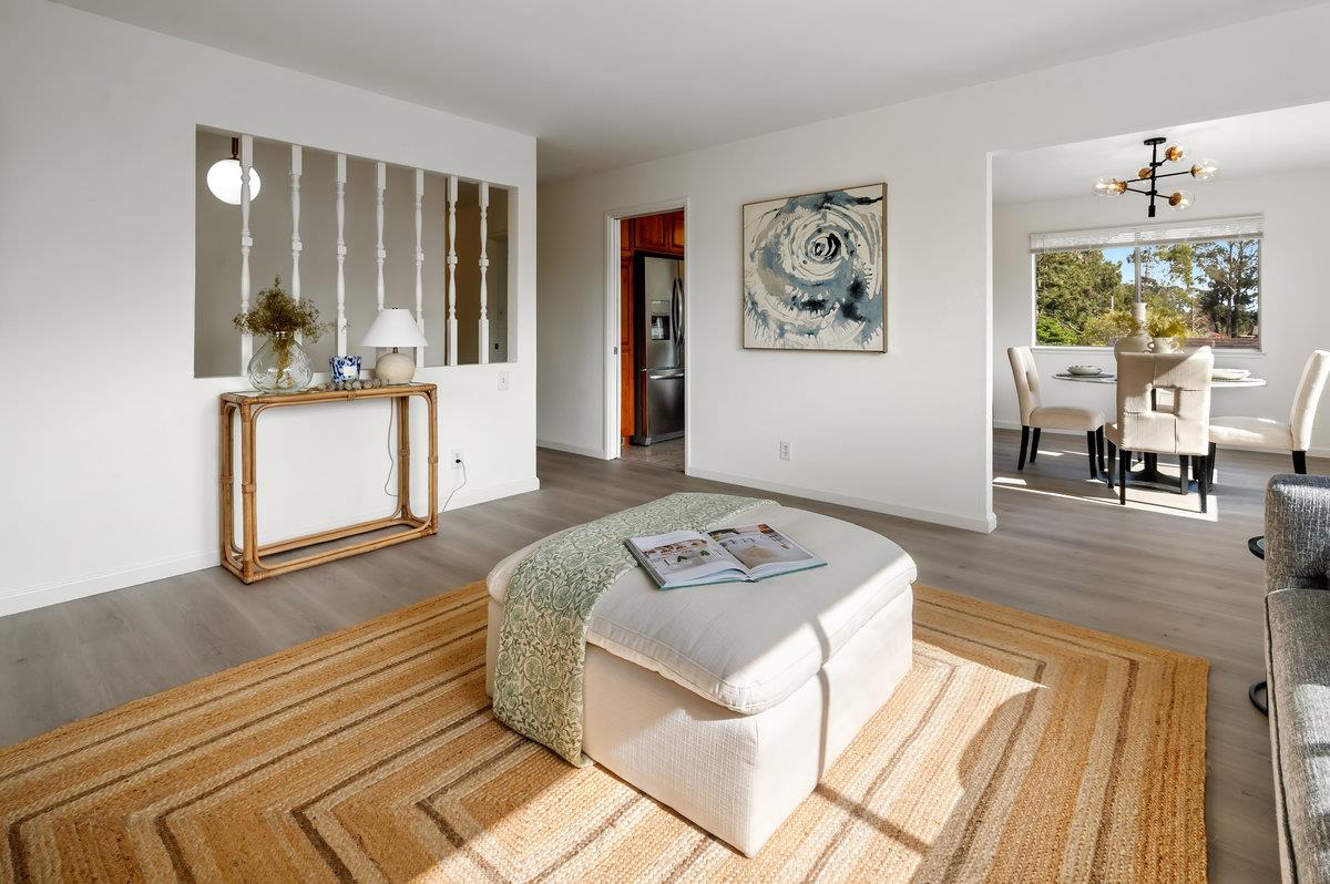 Detail Gallery Image 8 of 41 For 422 Santa Maria Ave, El Granada,  CA 94018 - 4 Beds | 3 Baths